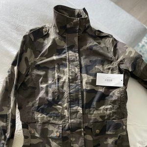 Camouflaged Cargo Jacket - 2 Sable